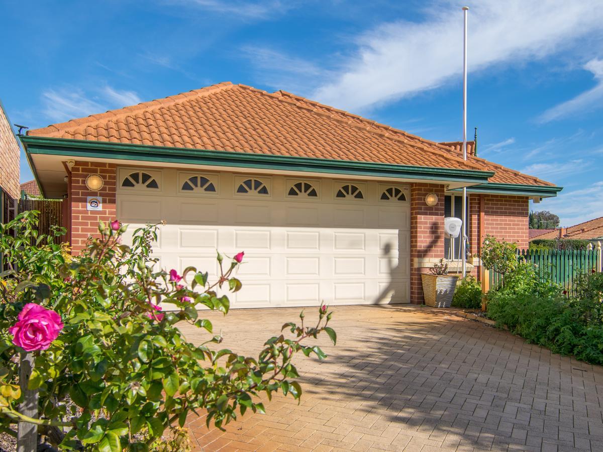 Ascot On Swan Bed & Breakfast Perth Exteriör bild